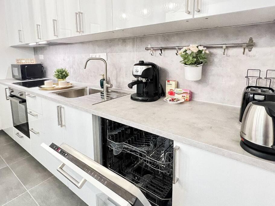 Erkel Fairy Home Budapest Ngoại thất bức ảnh